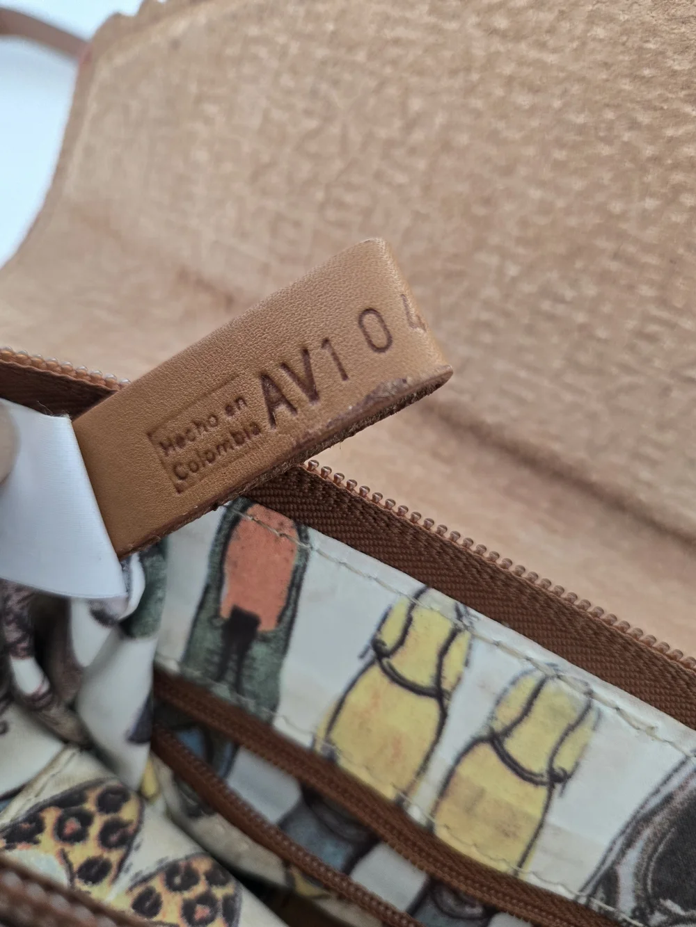 Classic Tan Leather Crossbody Envelope Bag with Pink Trim